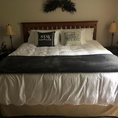 Plush Garden Level Apartment Near Stowe Morristown Extérieur photo